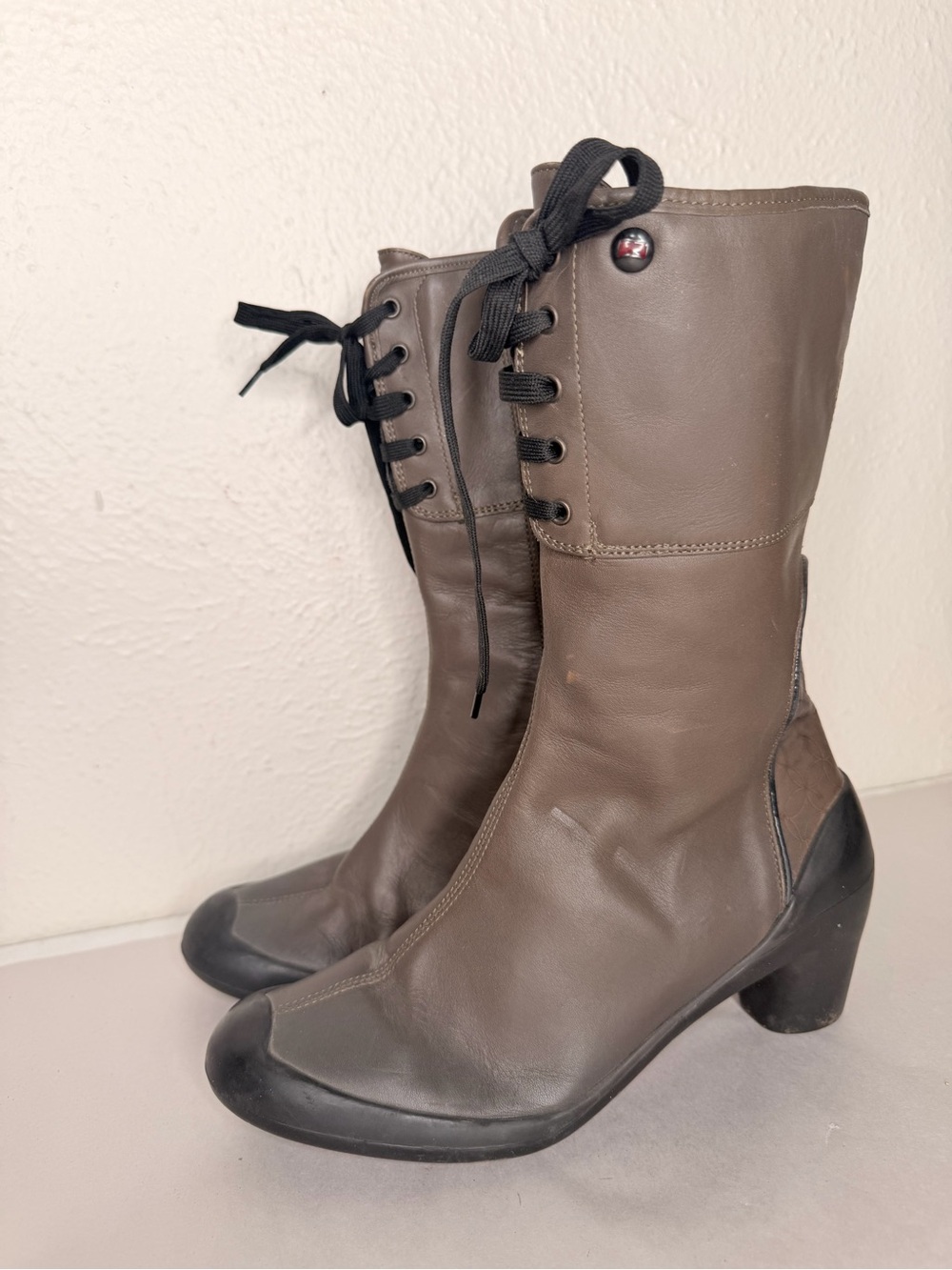 Vintage Camper taupe leather witchy mid calf boots